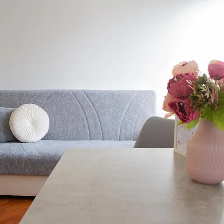 Casa Mira - Welchome Appartement Intra